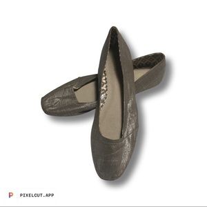 SOLD✨NWOT Faded Glory Taupe Metallic Ballet Flats-10